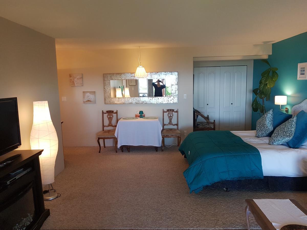 Davis Bay Bed & Breakfast Sechelt Eksteriør billede